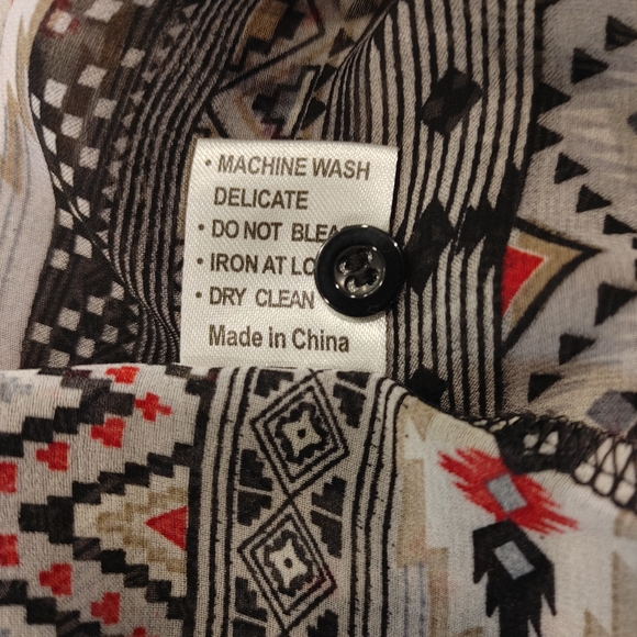 LF MILLAU LATTICE SLEEVE CROP TOP, MULTI XS - Picture 6 of 6